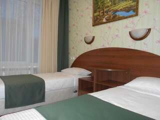 Гостиница Хантри Сергиев Посад Стандартный двухместный номер с 1 кроватью или 2 отдельными кроватями-2